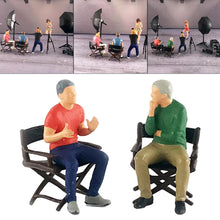 Load image into Gallery viewer, Miniature Movie Character Chating Scene People Hand Painted Figure 1:64 Model S Scale Building Street Landscape Accessories Diorama Supplies
