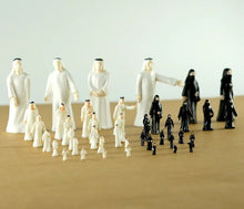 Load image into Gallery viewer, 10 pcs Arab People Miniature Figures (1/25–1/200 Scale) Model People for DIY Diorama Architecture Railway Scenes Landscape Supplies
