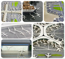 Load image into Gallery viewer, 3pcs Unpainted Miniature Airplane Models Scale 1:150-500 Aircraft for Diorama Projects, Airport Scenery
