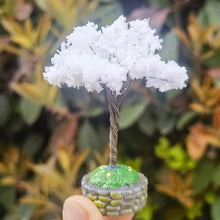 Load image into Gallery viewer, 7cm Miniature Cherry Blossom Wire Tree Model with Base Railway Accessories Fairy Garden Landscape Dollhouse Terrarium Diorama Craft Supplies
