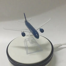 Load and play video in Gallery viewer, Vietnam Airlines Airbus A350 VN-A889 Airplane 16cm DieCast Plane Model
