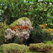 Load image into Gallery viewer, 12 pcs Miniature Tiger Lion Wild Animal 1:87 Figures HO Scale Models Toys Landscape Garden Scenery Layout Scene Accessories Diorama Supplies
