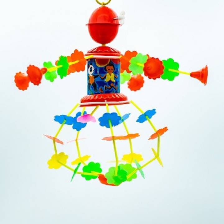 Vintage Musical Nursery Toy Merry Go Round Baby Bed Bell Wind Up Toy with Soothing Sound for Kids