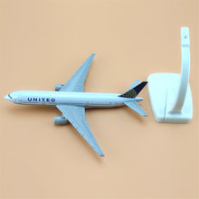 Load image into Gallery viewer, United Airlines Boeing 777 N128UA Airplane 16cm Diecast Plane Model
