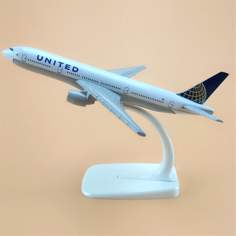 United Airlines Boeing 777 N128UA Airplane 16cm Diecast Plane Model