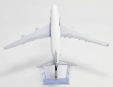 Load image into Gallery viewer, MAS Kargo Malaysia Airlines Boeing 747 Airplane 16cm Diecast Plane Model
