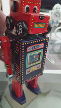 Load and play video in Gallery viewer, MS486 Vintage Search and Rescue Robot Retro Clockwork Wind Up Tin Toy Collectible
