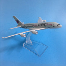 Load image into Gallery viewer, QATAR Airways Airbus A380 Airplane 16cm DieCast Plane Model
