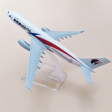 Load image into Gallery viewer, Malaysia Airlines One World Airbus A330 Airplane 16cm Diecast Plane Model
