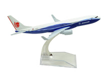 Load image into Gallery viewer, Lion Air Indonesia Airlines Boeing 737 PK-LFG Airplane 16cm Diecast Plane Model
