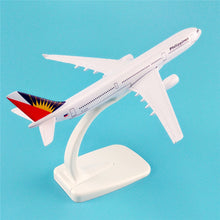 Load image into Gallery viewer, Philippines Airlines Airbus A330 RP-C3336 Airplane 16cm Diecast Plane Model
