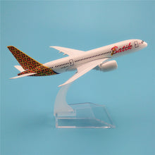 Load image into Gallery viewer, Batik Indonesia Airlines Boeing 787 Airplane 16cm DieCast Plane Model
