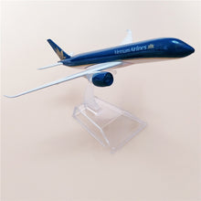 Load image into Gallery viewer, Vietnam Airlines Airbus A350 VN-A889 Airplane 16cm DieCast Plane Model
