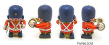 Load image into Gallery viewer, MS407 Vintage Little Soldier Drummer Band Robot Retro Clockwork Wind Up Tin Toy Collectible (Choose Style)
